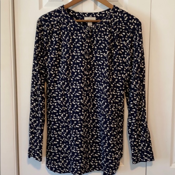 LOFT Tops - 💕💕LOFT Blouse